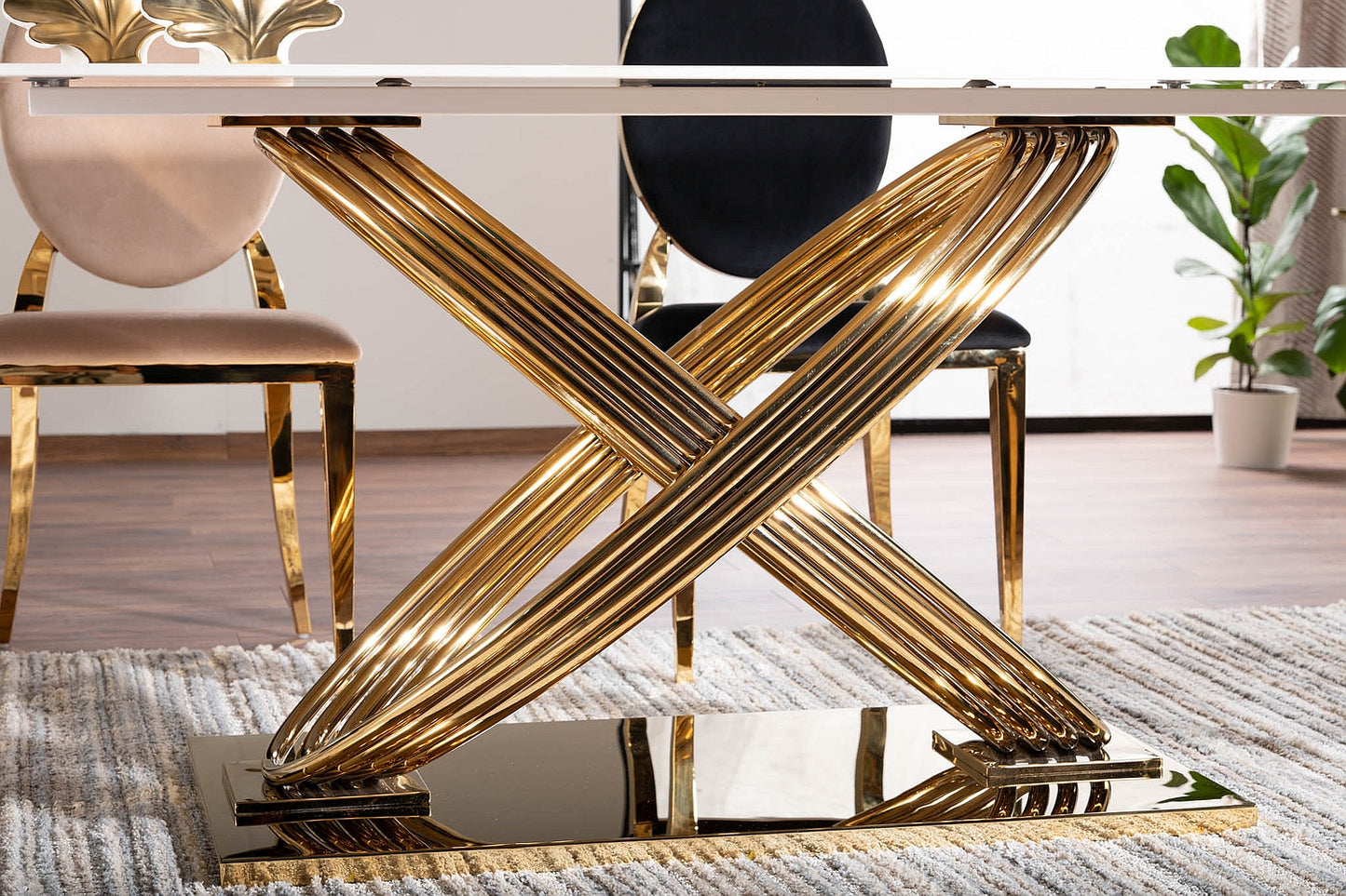 Vera - Dining Table Marble Top