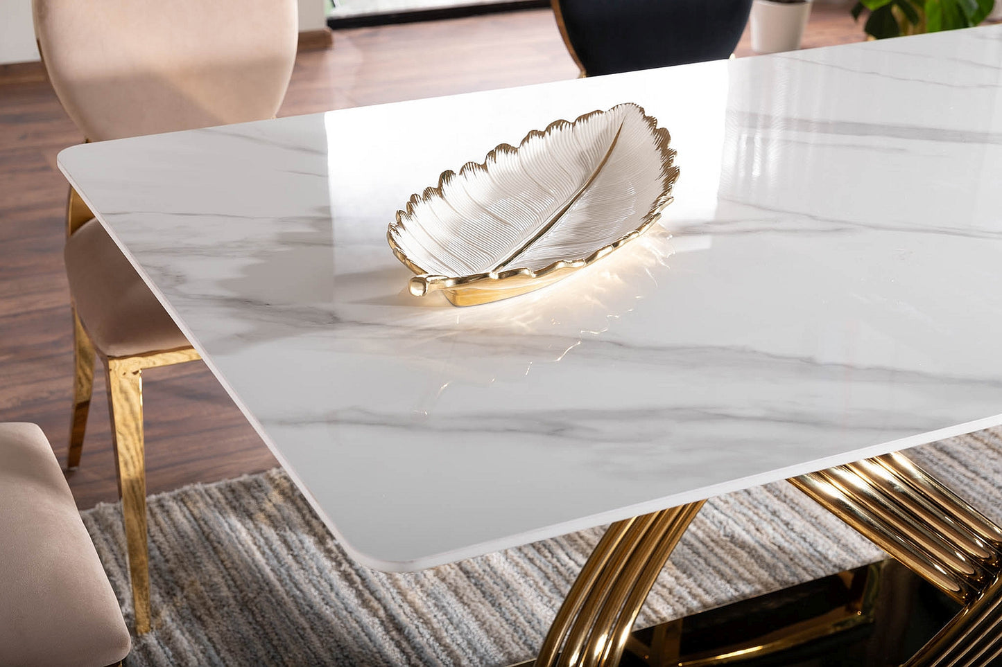 Vera - Dining Table Marble Top