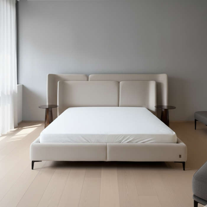 Auron - Bed