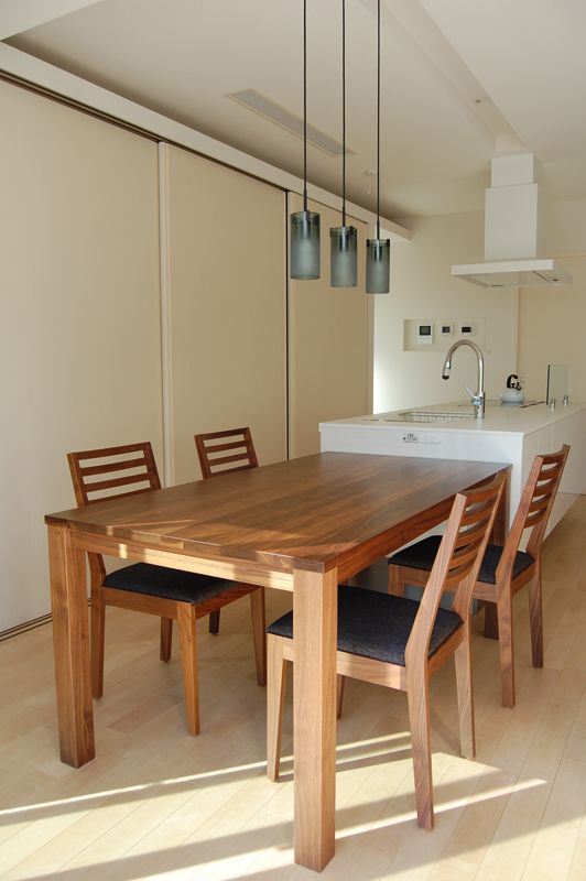 Cora - Wooden Top Dining Table