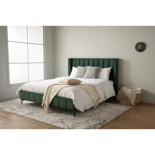 Bea - Bed