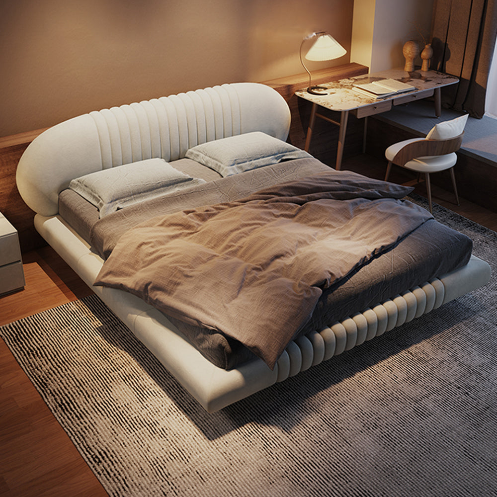Nell - Bed