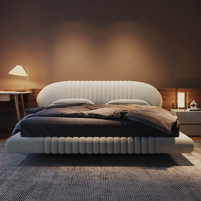 Nell - Bed