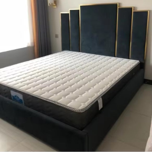 Alix - Bed