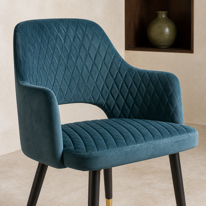 Close view of Indy - Chair showing the seat and frame construction