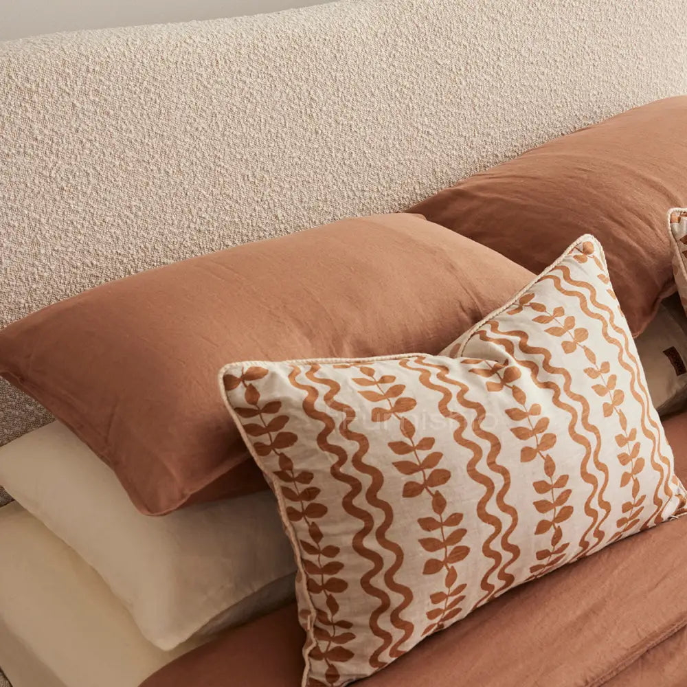 Juna - Bed
