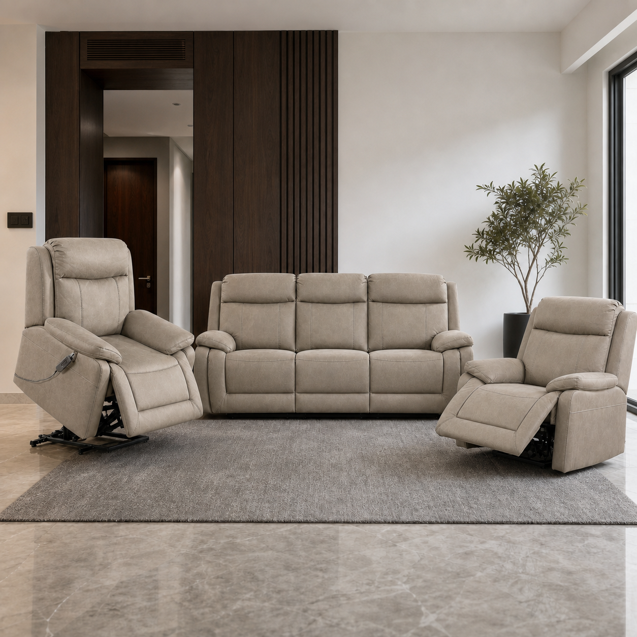 Panorama Recliner upholstery and reclining detail