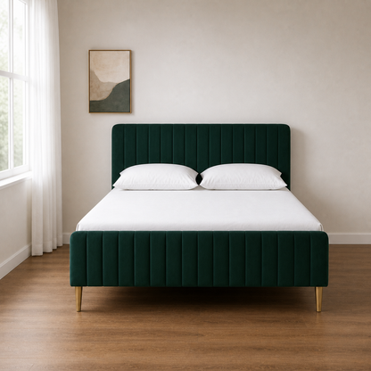 Pryce - Bed, complete straight-on bed view