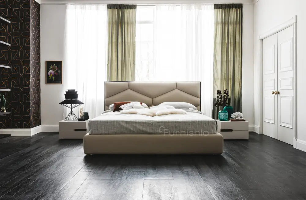 Tori - Bed