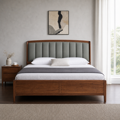 Vesta - Bed, complete straight-on bed view